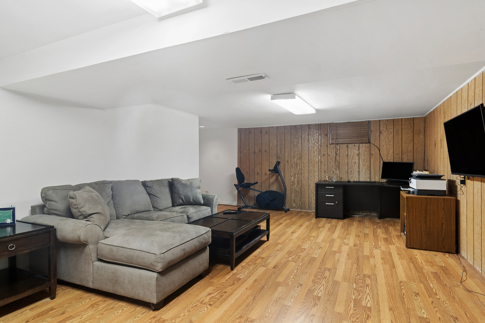 211 Blackhawk Road Highland Park, IL 60035 - Photo 18 of 28 Gallery Image 18
