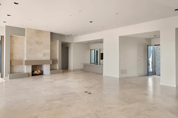 $3,890,000 | 30 Hillcrest Drive, Rancho Mirage, CA 92270