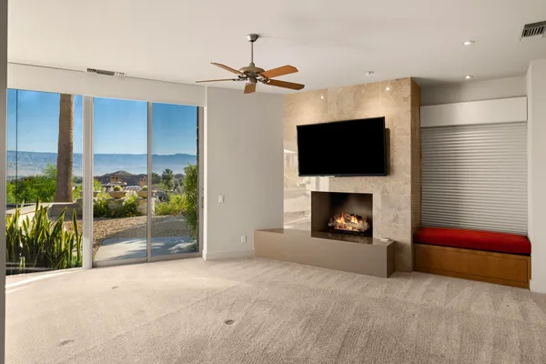 $3,890,000 | 30 Hillcrest Drive, Rancho Mirage, CA 92270