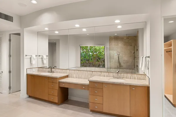 $3,890,000 | 30 Hillcrest Drive, Rancho Mirage, CA 92270