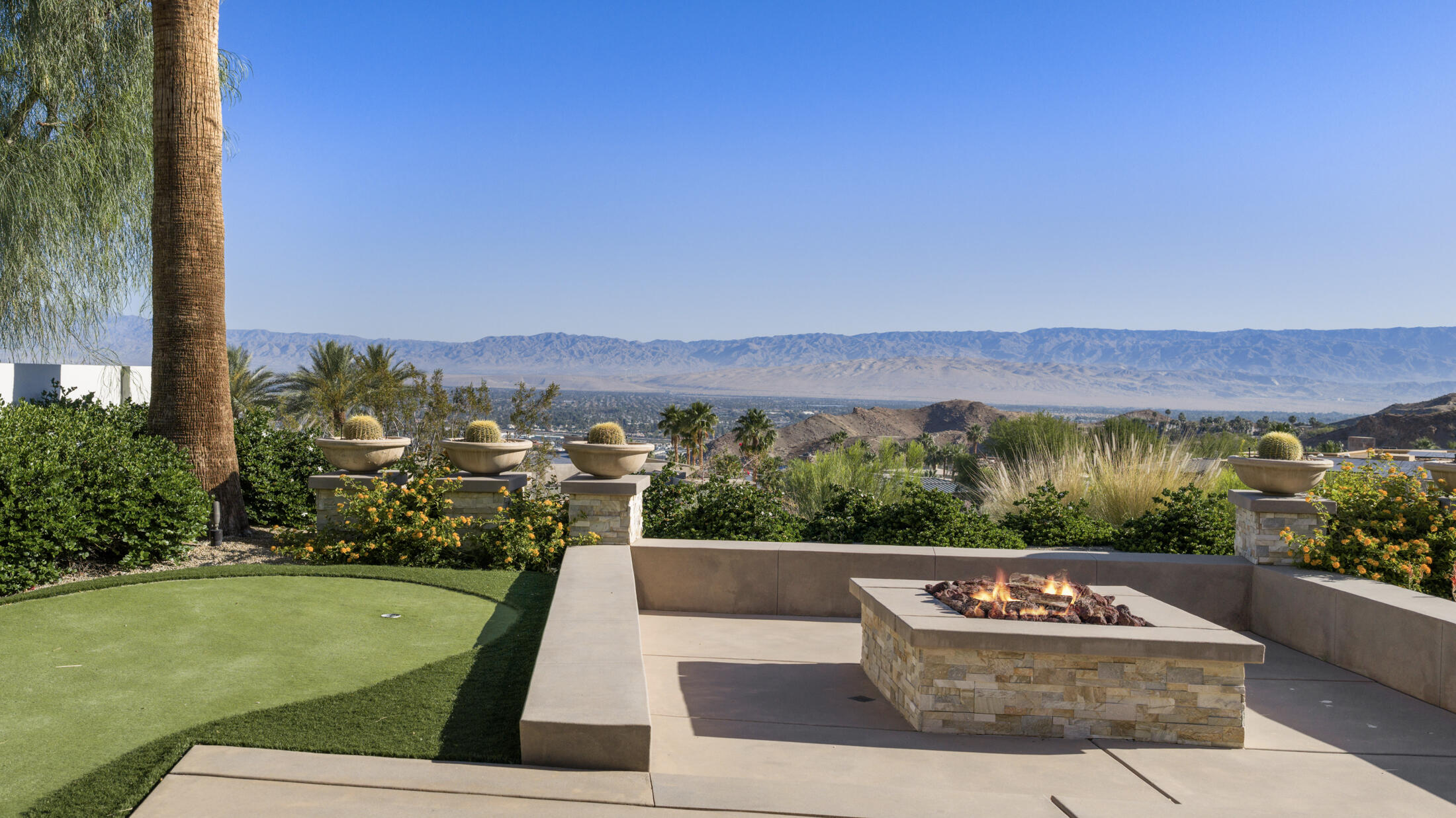 30 Hillcrest Drive Rancho Mirage, CA 92270 - Photo 63 of 79 48