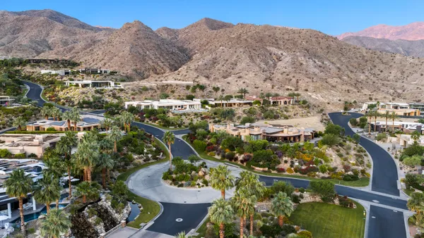 $3,890,000 | 30 Hillcrest Drive, Rancho Mirage, CA 92270