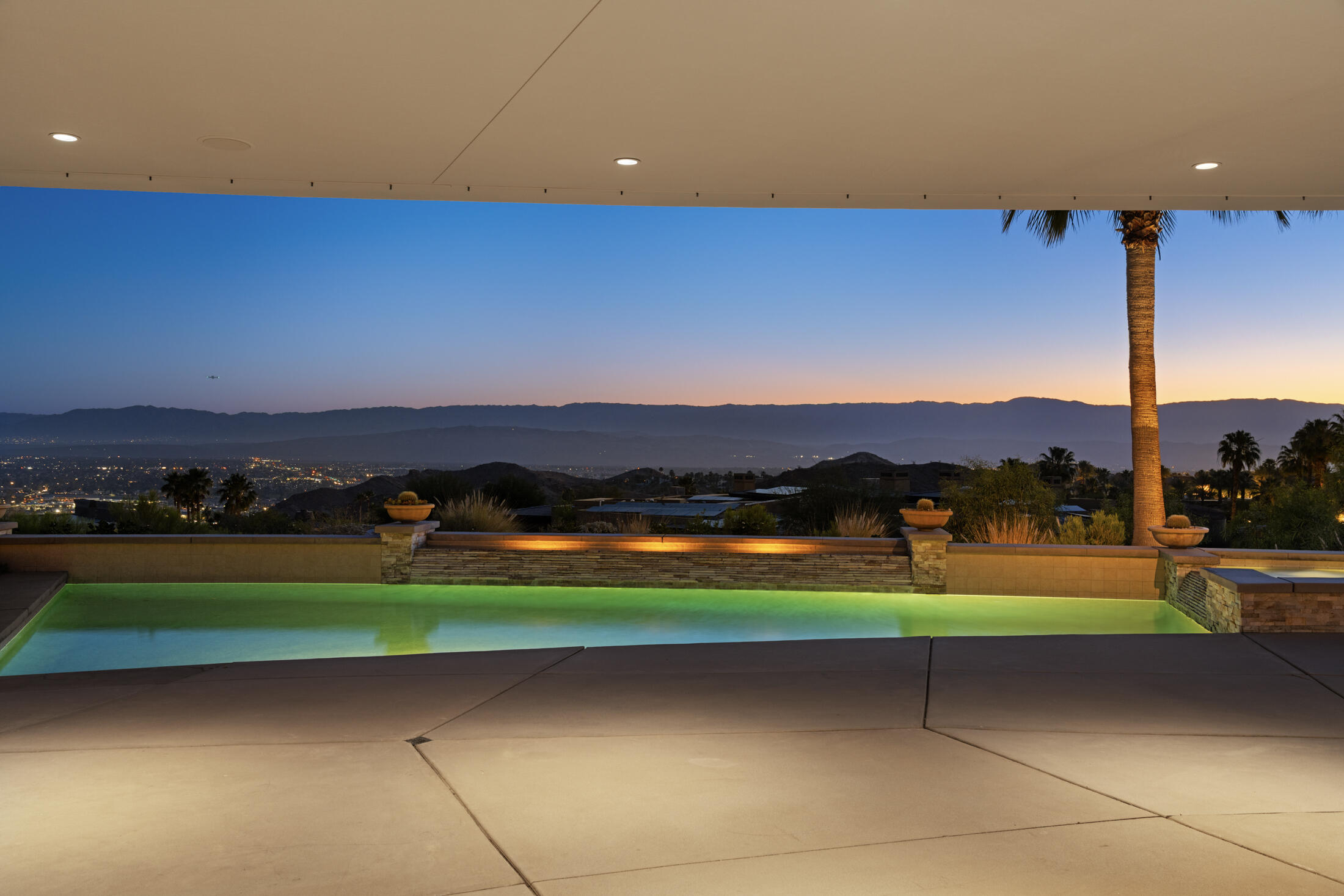 30 Hillcrest Drive Rancho Mirage, CA 92270 - Photo 73 of 79 a view of an outdoor space and a yard