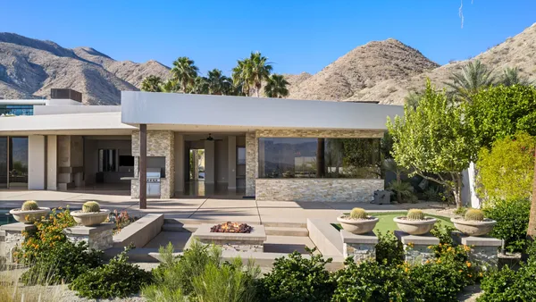 $3,890,000 | 30 Hillcrest Drive, Rancho Mirage, CA 92270