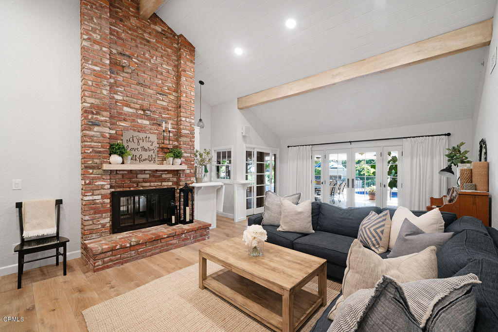 11958 Pradera Road Camarillo, CA 93012 - Photo 9 of 75 DSC01297