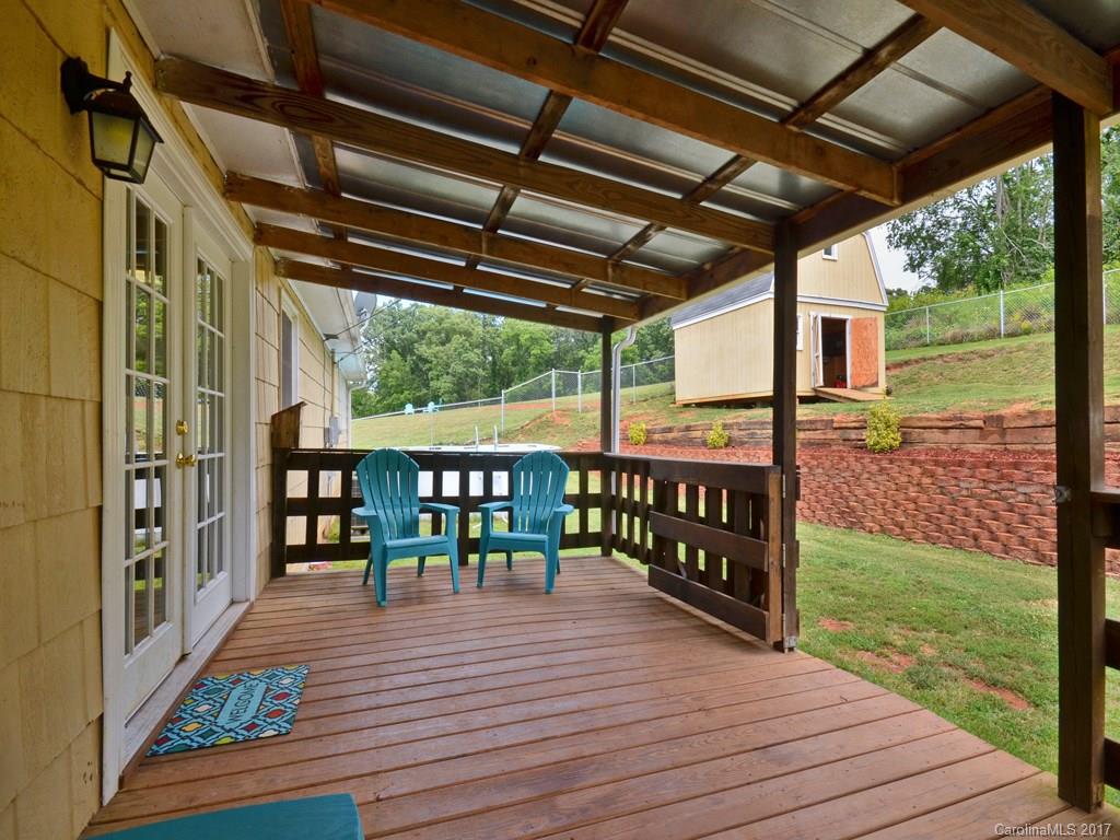 30 Tyler Street Clyde, NC 28721 - Photo 14 of 22