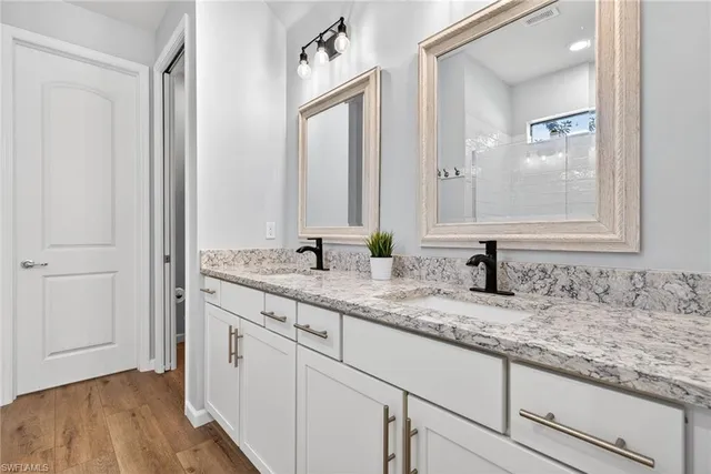 $699,000 | 2318 Tangerine Lane, Naples, FL 34120