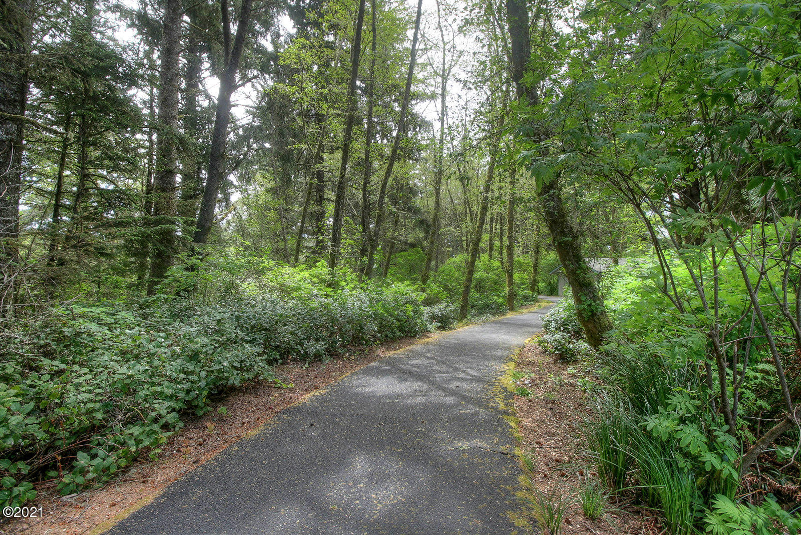 225 Southwest Midden Reach Depoe Bay, OR 97341 - Photo 32 of 35 Paved Trails