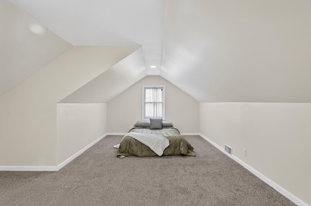 11301 11th Avenue Pleasant Prairie, WI 53158 - Photo 13 of 30 DSC09327