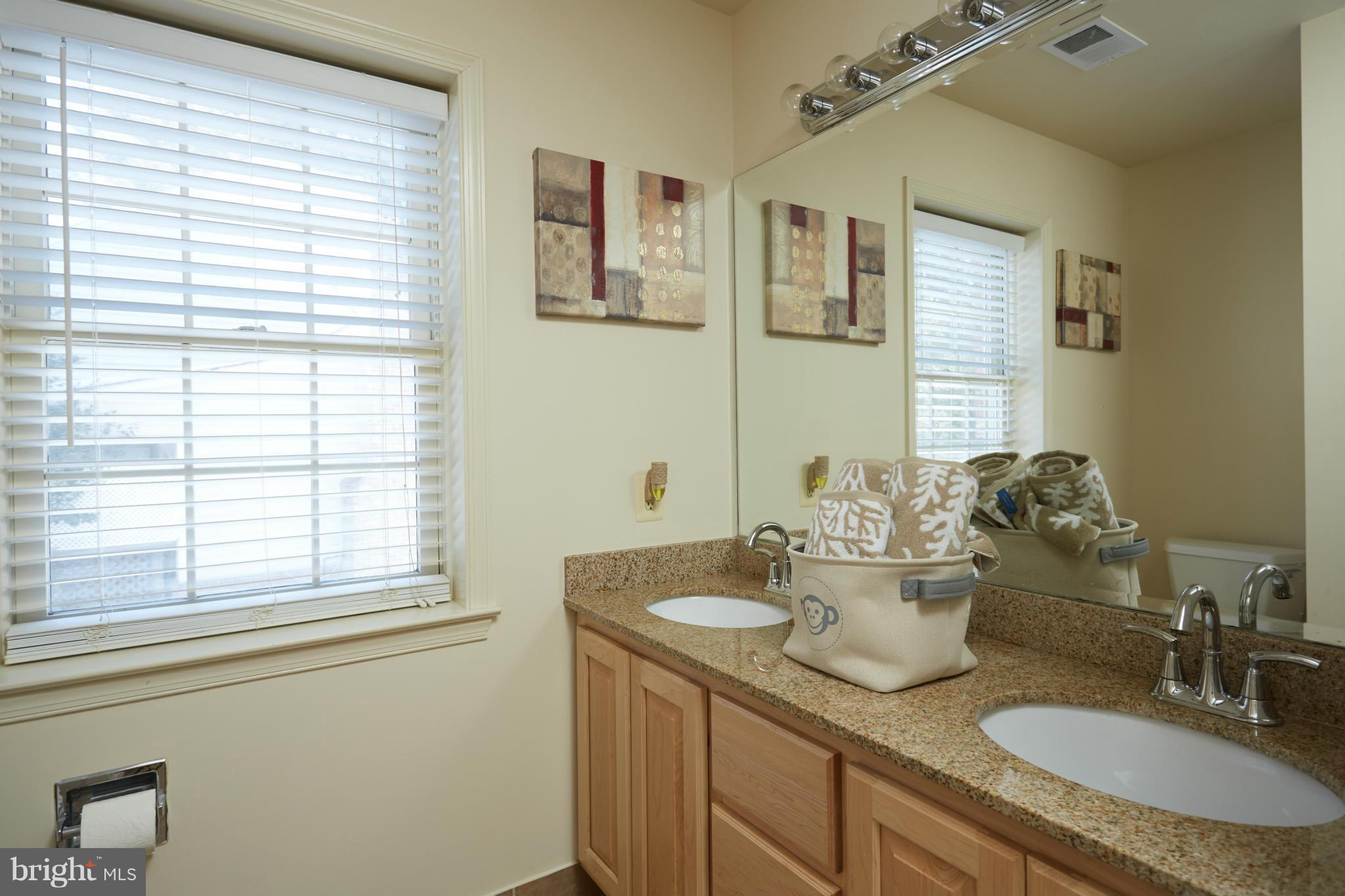 9430 Reach Road Potomac, MD 20854 - Photo 20 of 29 Updated Hall Bath