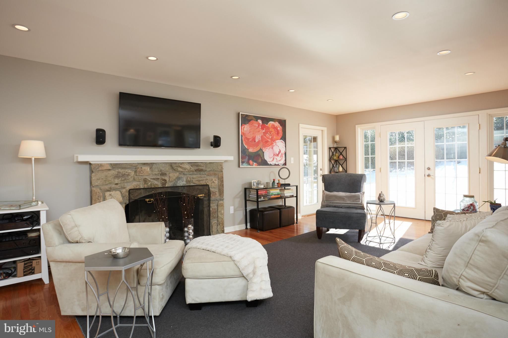 9430 Reach Road Potomac, MD 20854 - Photo 8 of 29 Family Room with Stone FP, Recessed Lighting