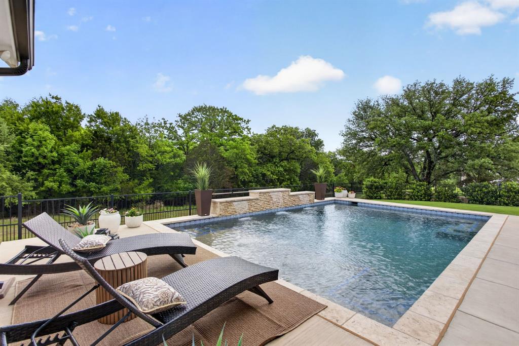 4004 Legend Trail Granbury, TX 76049 - Photo 29 of 33