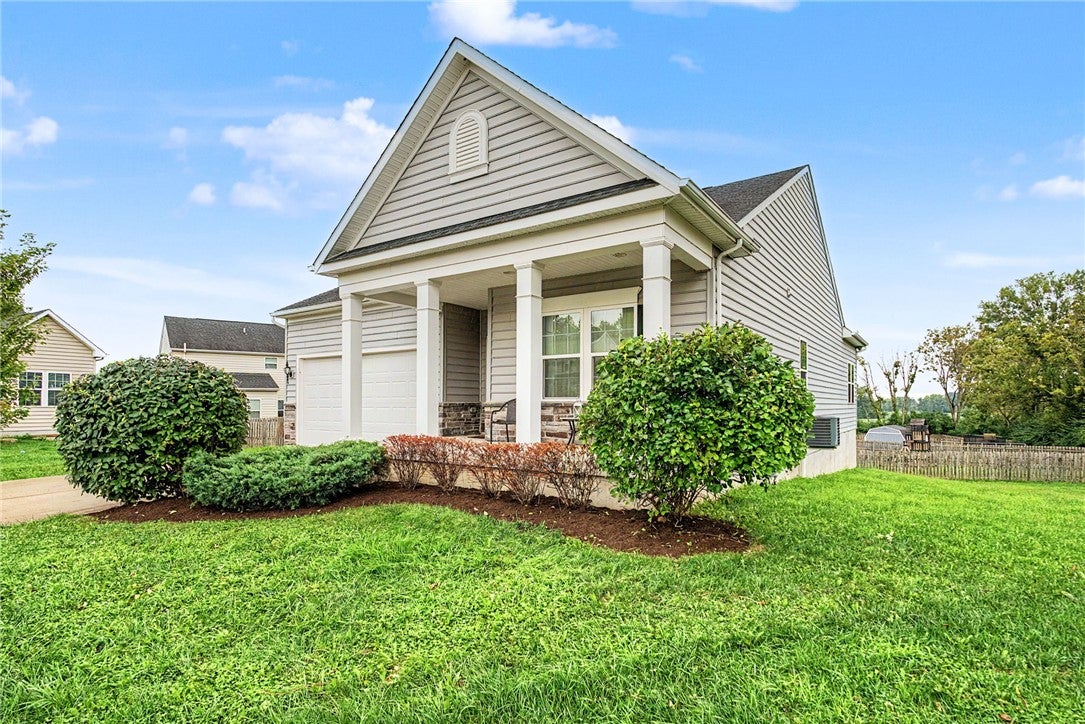 562 Recess Drive Riverside, OH 45404 - Photo 1 of 33 Gallery Image 1