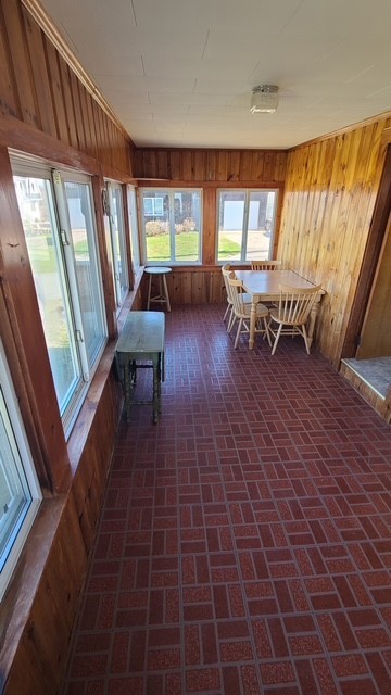 2 Robertson Road Narragansett, RI 02882 - Photo 8 of 10