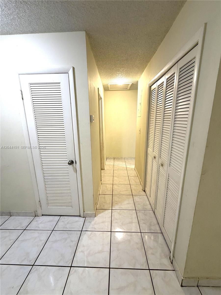 14725 Southwest 86th Lane Miami, FL 33193 - Photo 13 of 32