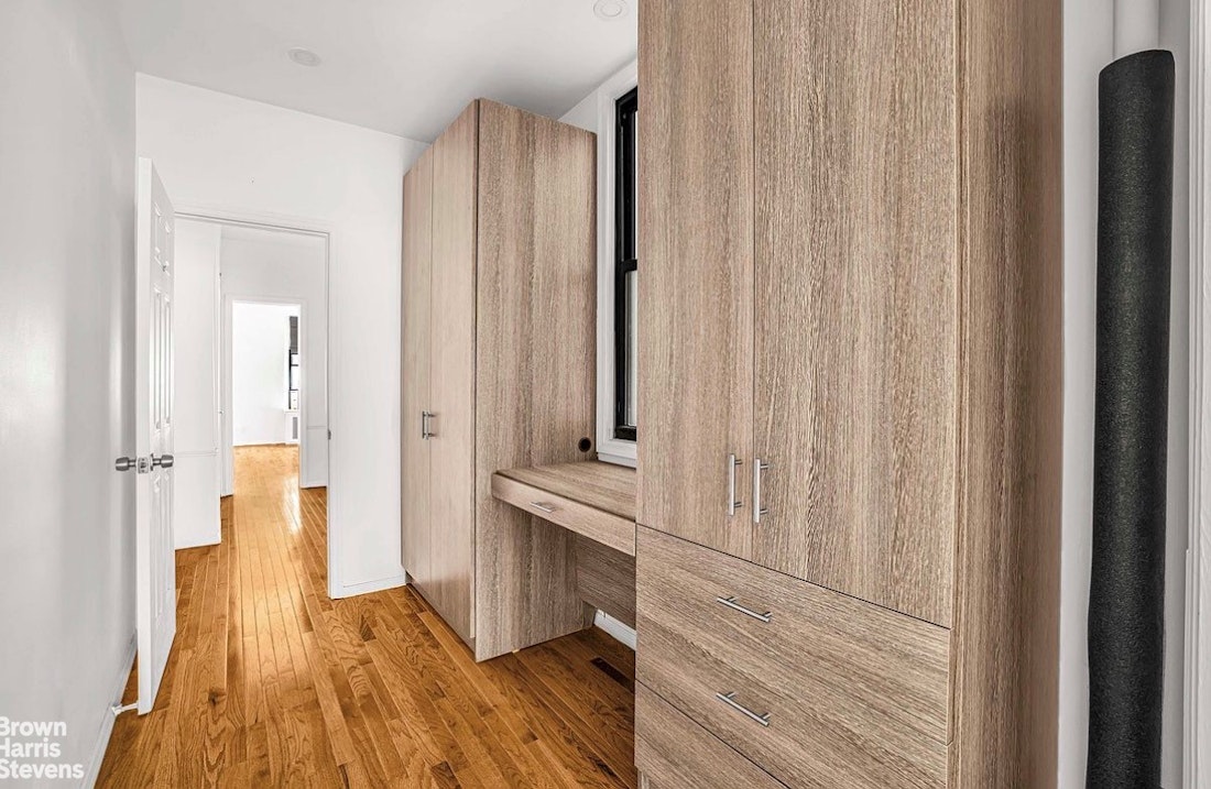204 East 90th Street, Unit 4E Manhattan, NY 10128 - Photo 3 of 9 Gallery Image 3