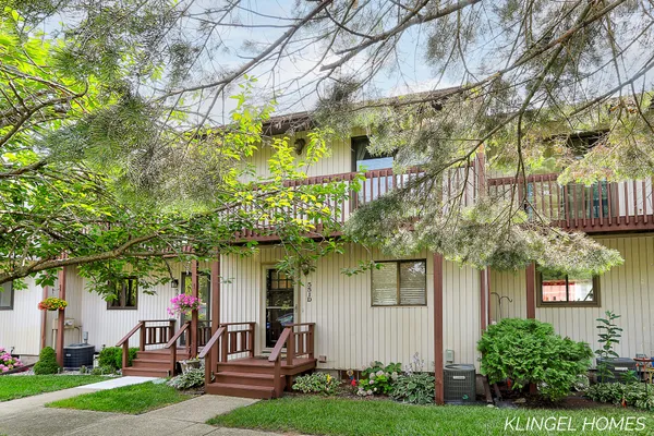 $279,000 | 551 Gidley Drive, Unit D, Grand Haven, MI 49417