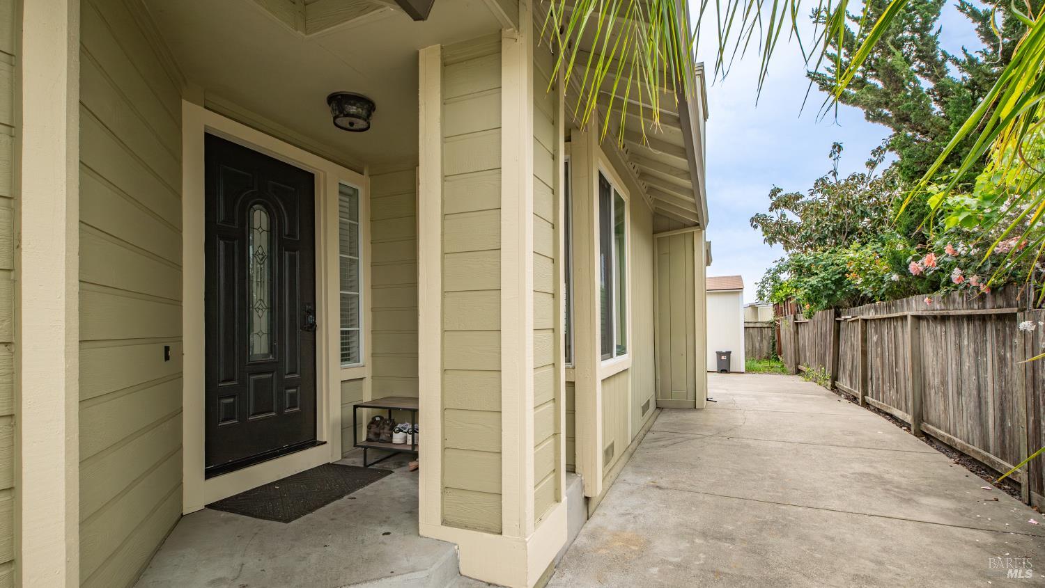 640 Elsa Drive Santa Rosa, CA 95407 - Photo 3 of 41