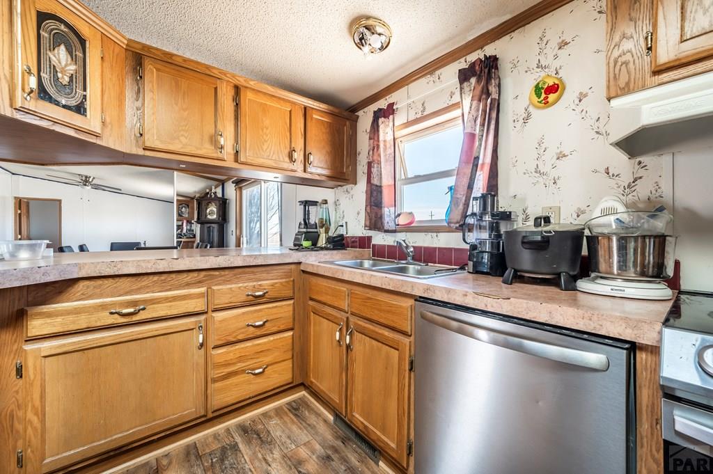 46911 Fields Road Avondale, CO 81022 - Photo 12 of 46 Gallery Image 12