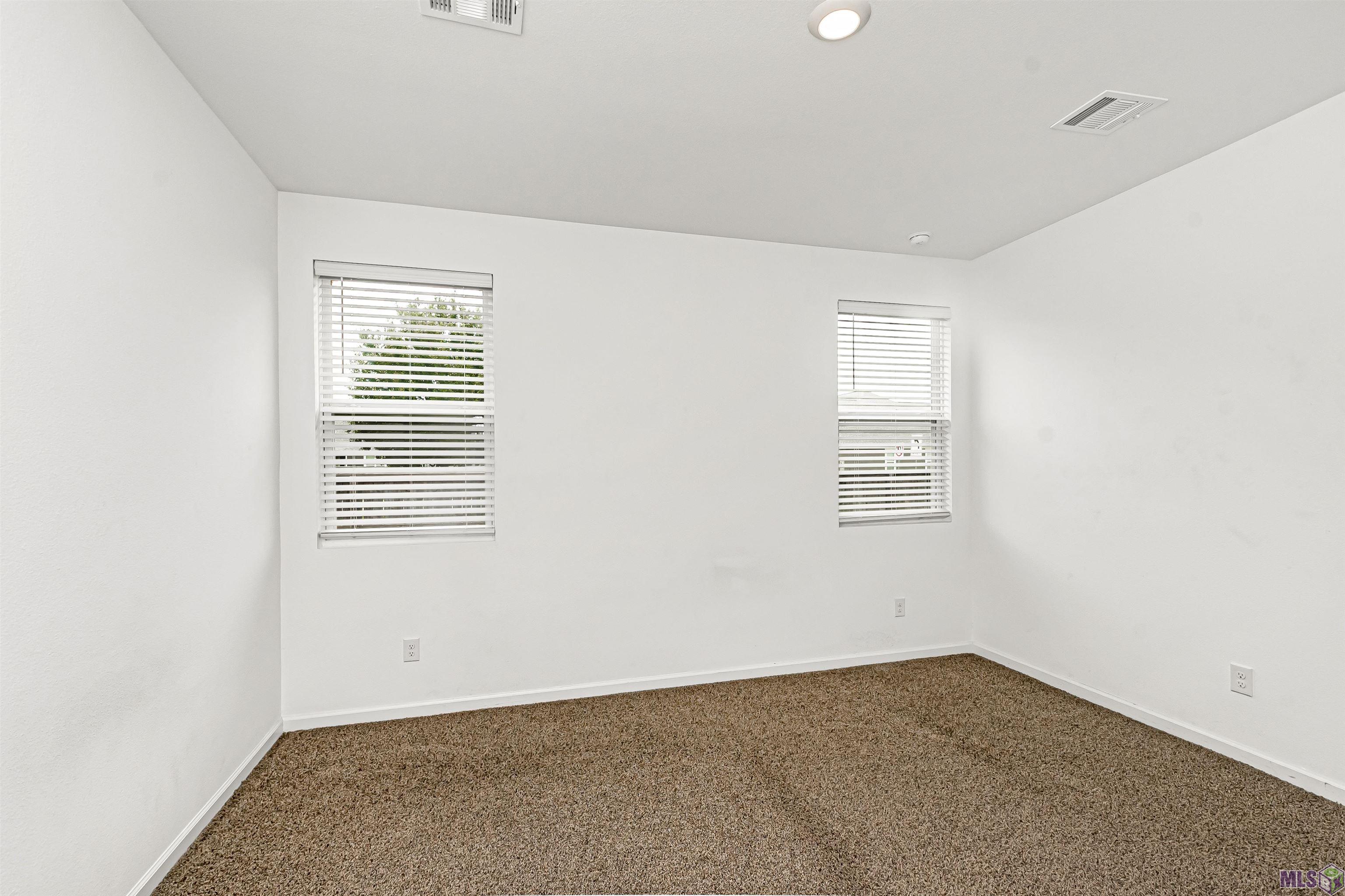 910 Drago Drive Baton Rouge, LA 70820 - Photo 7 of 13
