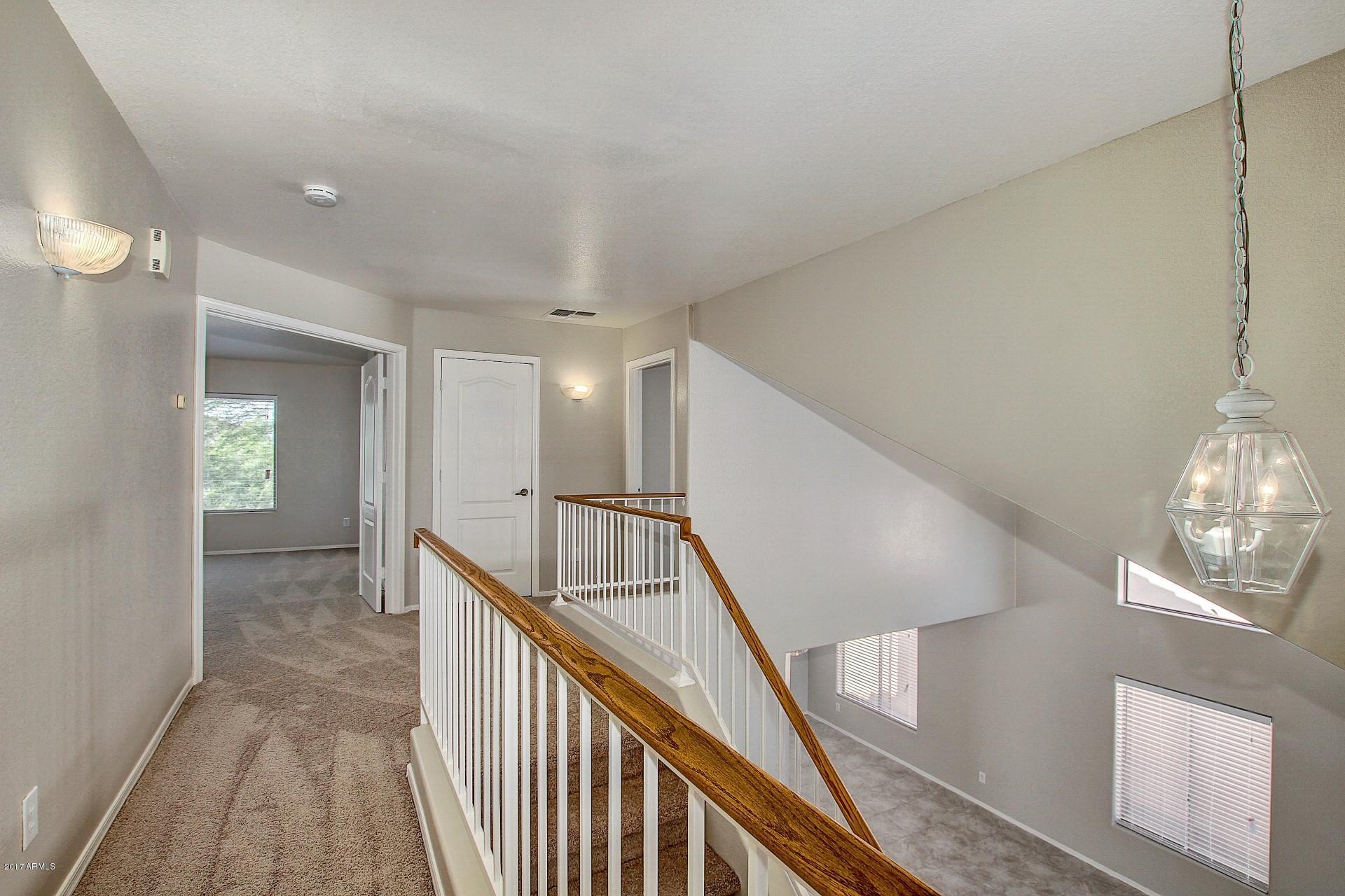 6451 West Crown King Road Phoenix, AZ 85043 - Photo 22 of 34 Hallway