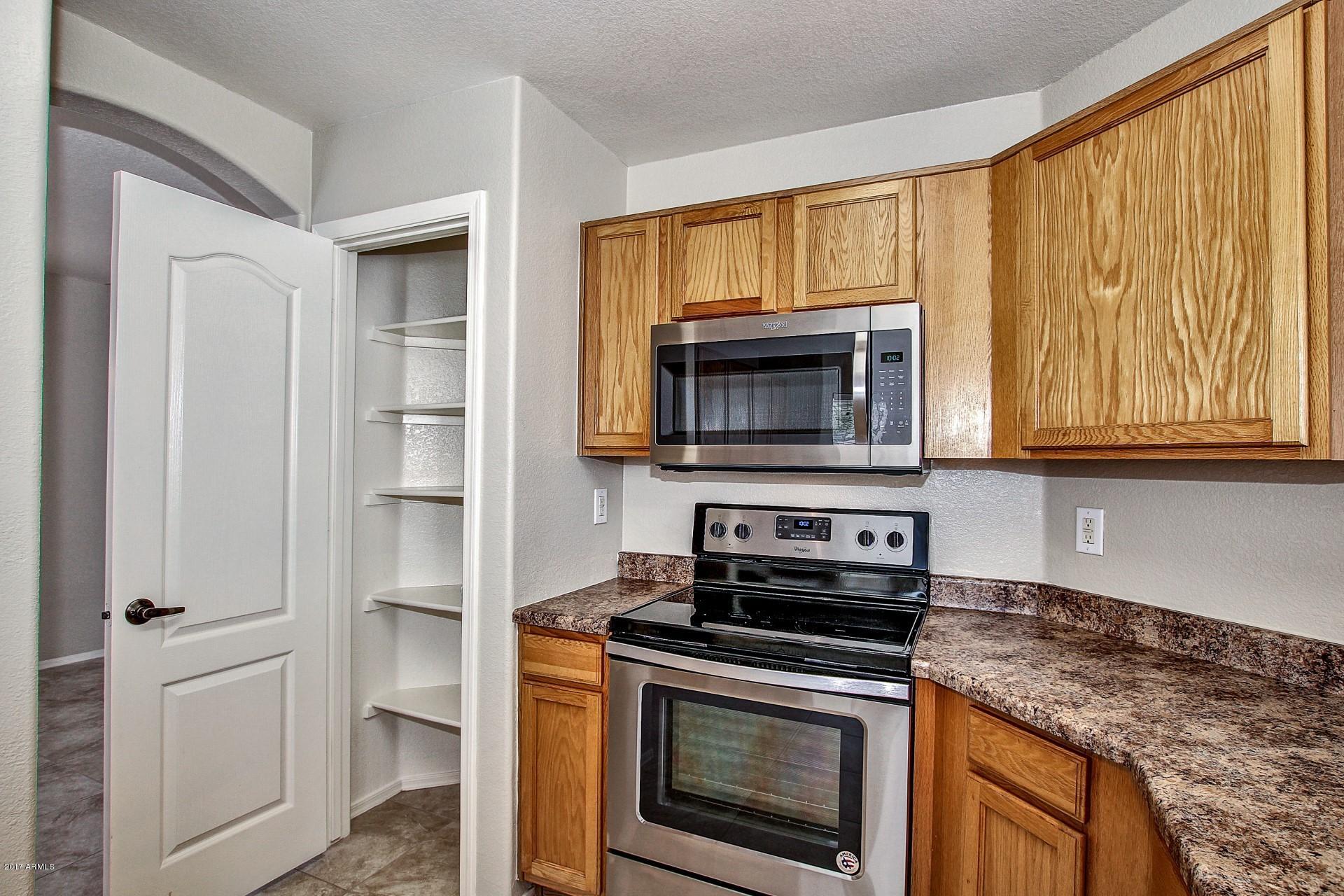 6451 West Crown King Road Phoenix, AZ 85043 - Photo 9 of 34 Kitchen & Pantry