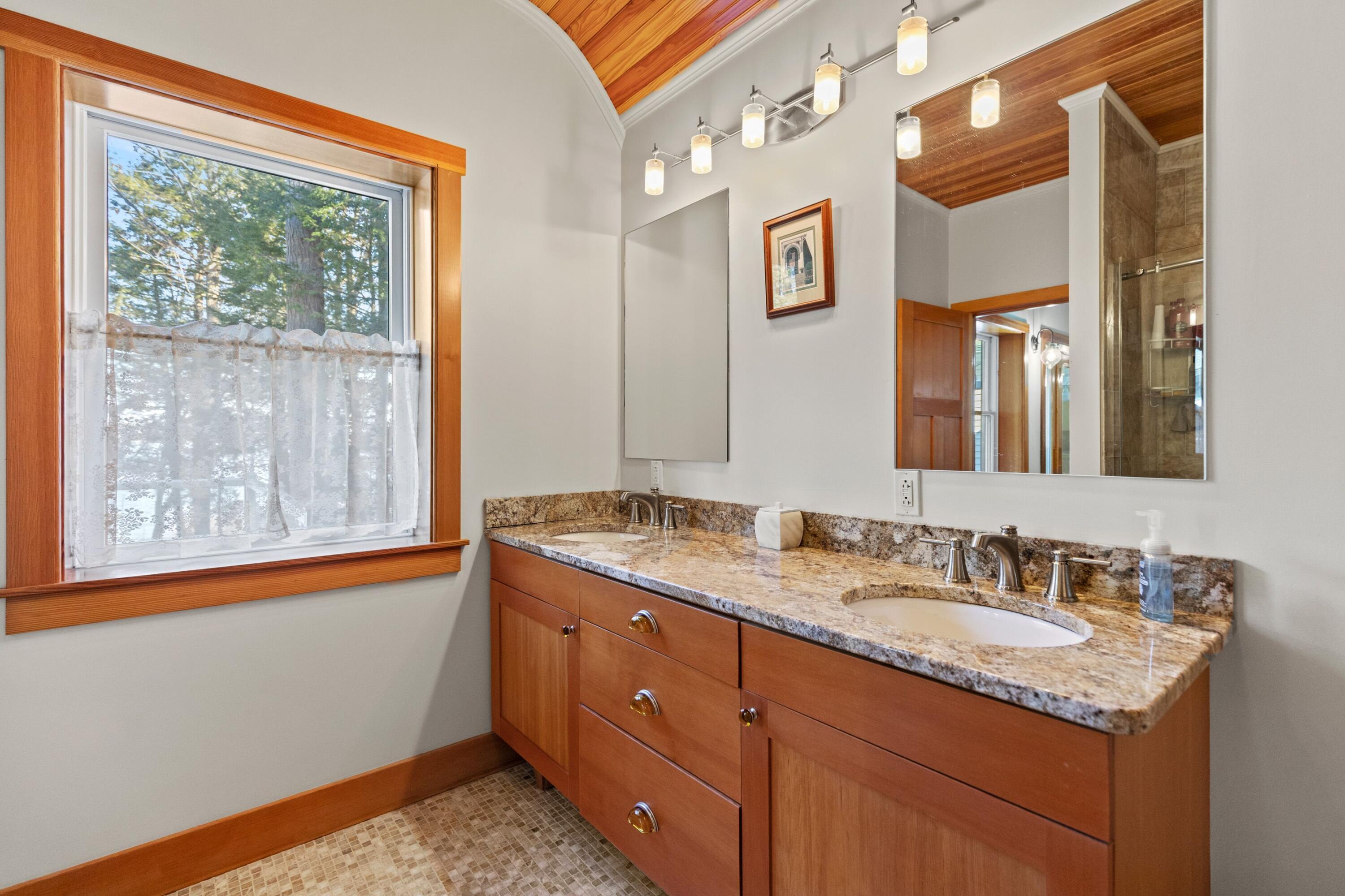 29 Rusty Road Raymond, ME 04071 - Photo 33 of 82 29 RUSTY DOUBLE VANITY