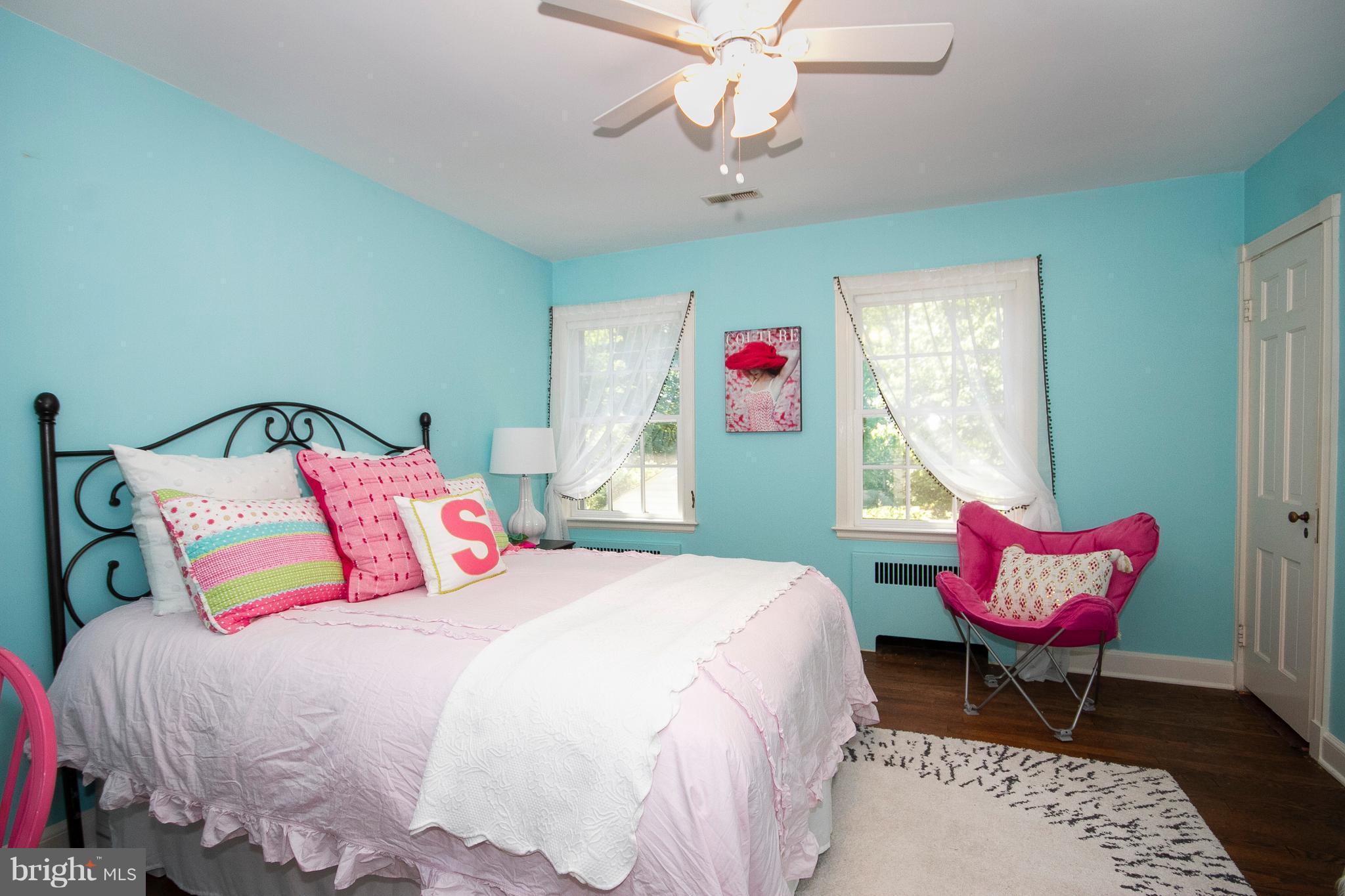 107 Taplow Road Baltimore, MD 21212 - Photo 21 of 30 Bedroom#2 with hardwood floors