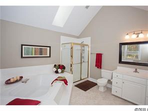3940 Huckleberry Road Charlotte, NC 28210 - Photo 10 of 16 Gallery Image 10