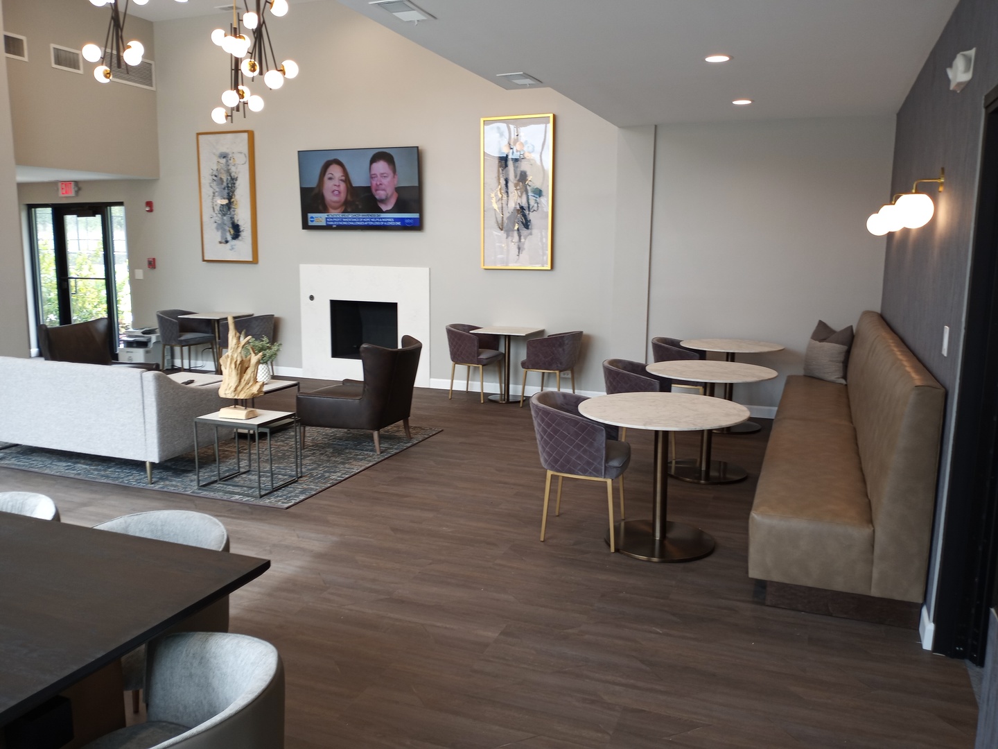 1910 Chestnut Avenue, Unit C311 Glenview, IL 60025 - Photo 7 of 10