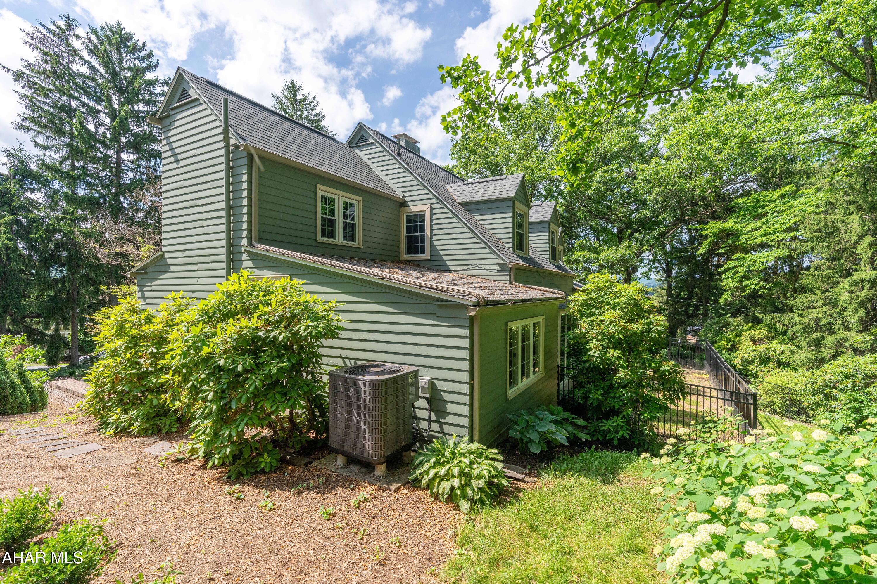 4022 Ridge Avenue Altoona, PA 16602 - Photo 58 of 71
