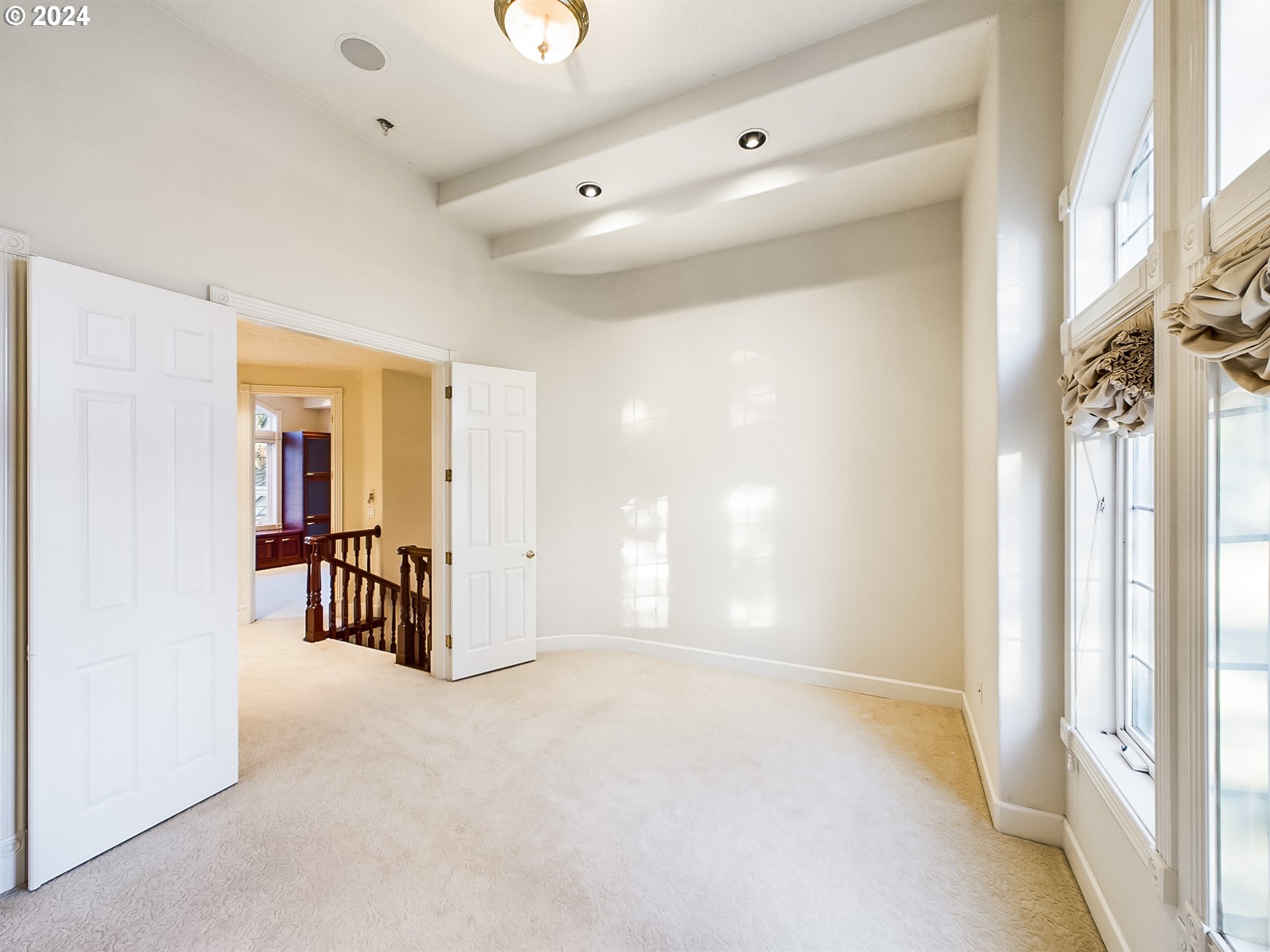 20417 Southwest Inglis Drive Beaverton, OR 97007 - Photo 33 of 45