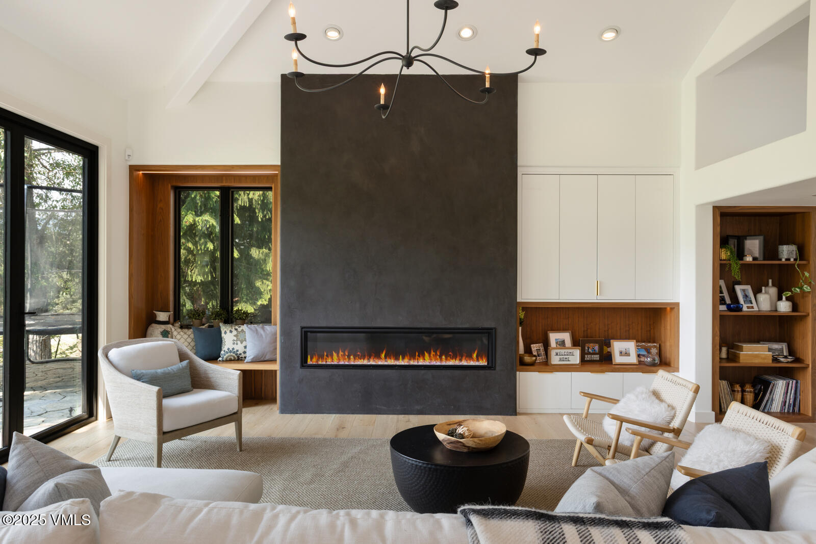 161 Stagecoach Road Edwards, CO 81632 - Photo 4 of 48 a living room with furniture and a fireplace
