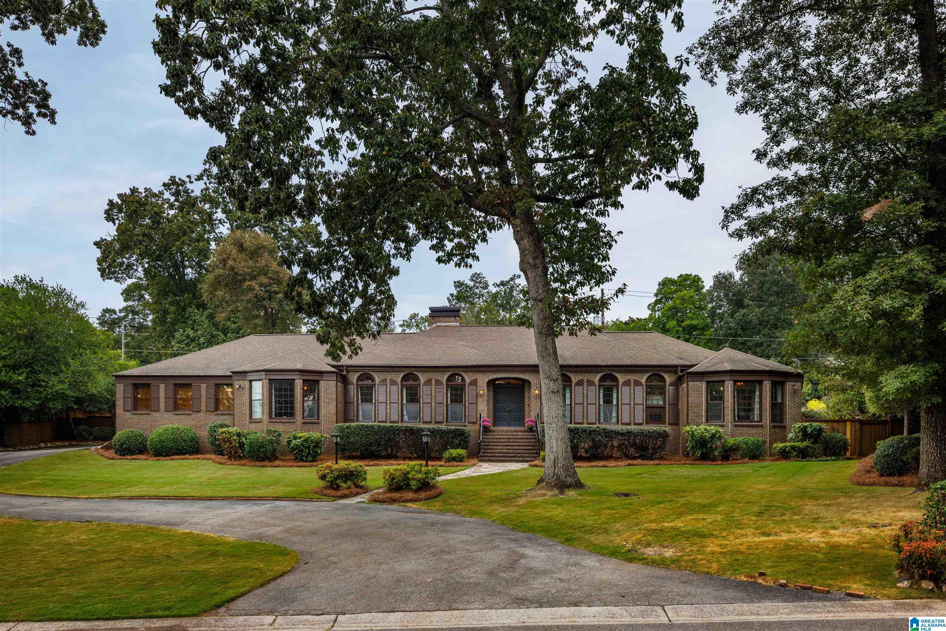 3812 Valley Head Road Birmingham, AL 35223 - Photo 1 of 65