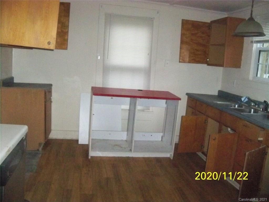 810 Main Street South Clover, SC 29710 - Photo 3 of 6 Gallery Image 3
