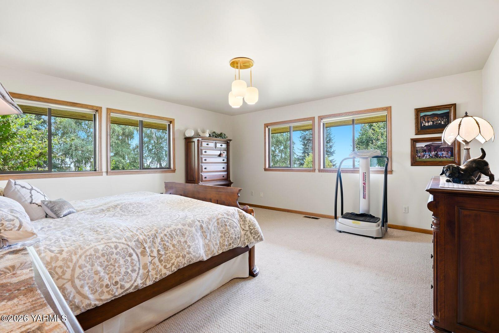 170732 Olsen Road Grandview, WA 98930 - Photo 17 of 58 16 Primary