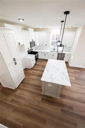 $599,000 | 482 Carson Road, Pilot Mountain, NC 27041