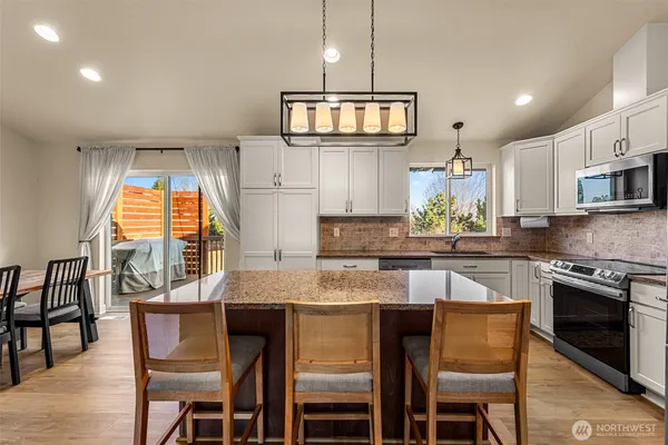 $555,000 | 2063 Lasso Drive, Wenatchee, WA 98801