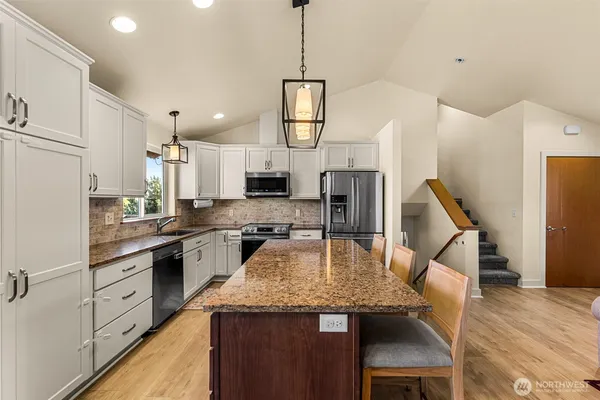 $555,000 | 2063 Lasso Drive, Wenatchee, WA 98801