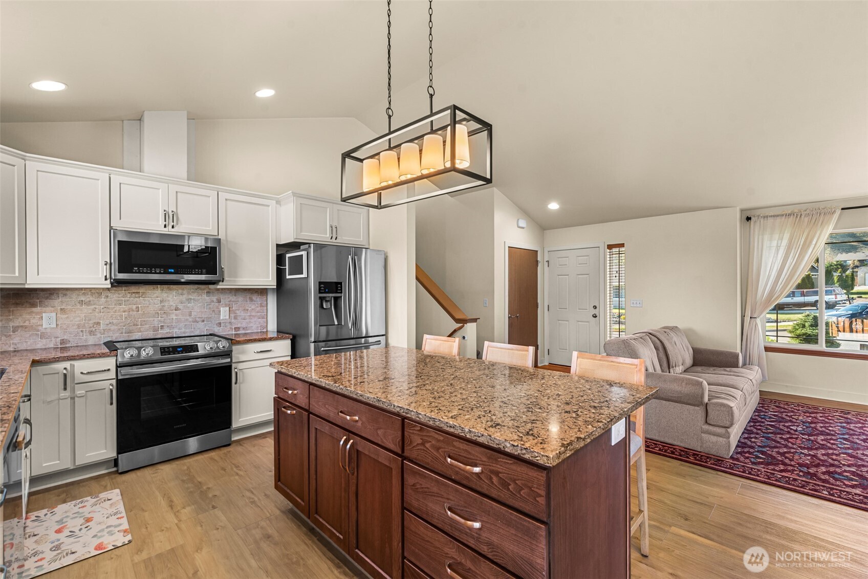 2063 Lasso Drive Wenatchee, WA 98801 - Photo 16 of 39