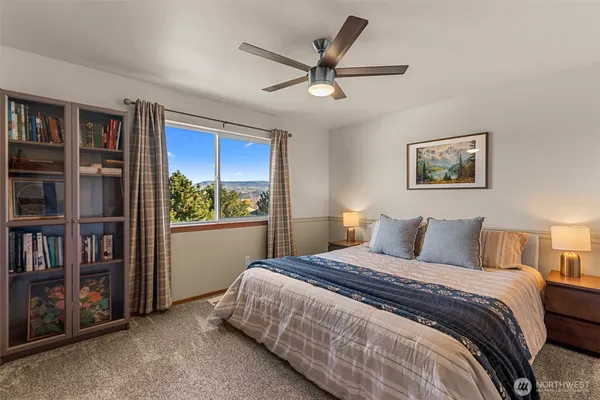 $555,000 | 2063 Lasso Drive, Wenatchee, WA 98801