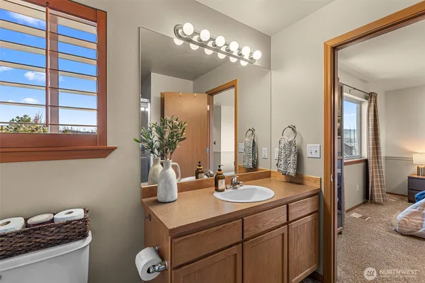 $555,000 | 2063 Lasso Drive, Wenatchee, WA 98801