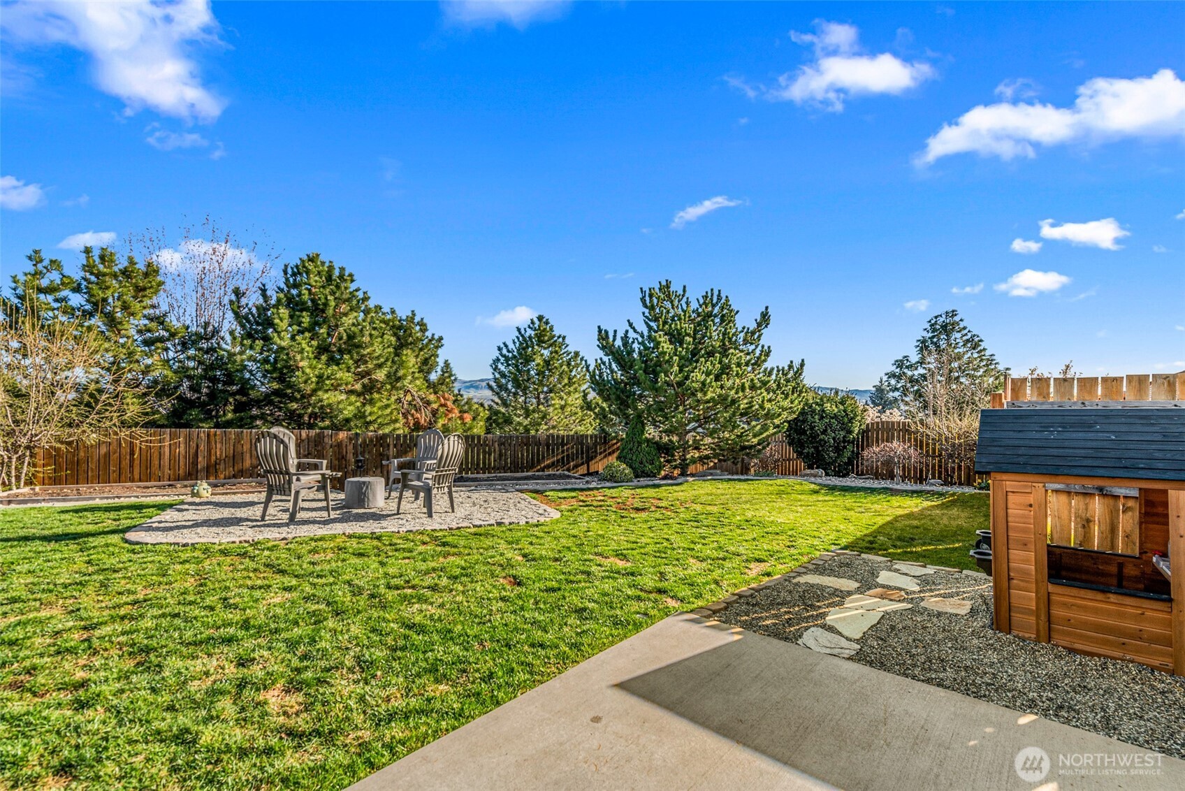 2063 Lasso Drive Wenatchee, WA 98801 - Photo 33 of 39