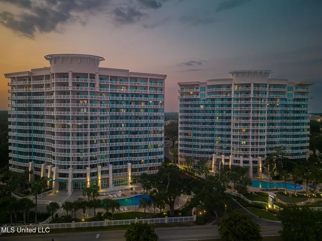 $2,995 | 2228 Beach Drive, Unit 1305, Gulfport, MS 39507