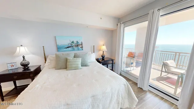 $2,995 | 2228 Beach Drive, Unit 1305, Gulfport, MS 39507