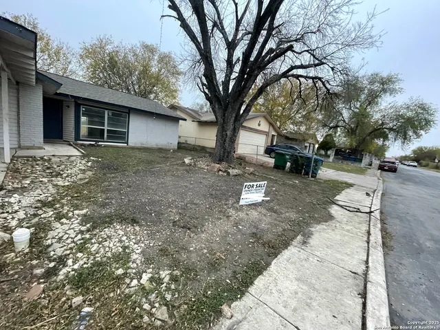 $165,000 | 5606 Ocean Side Street, San Antonio, TX 78242