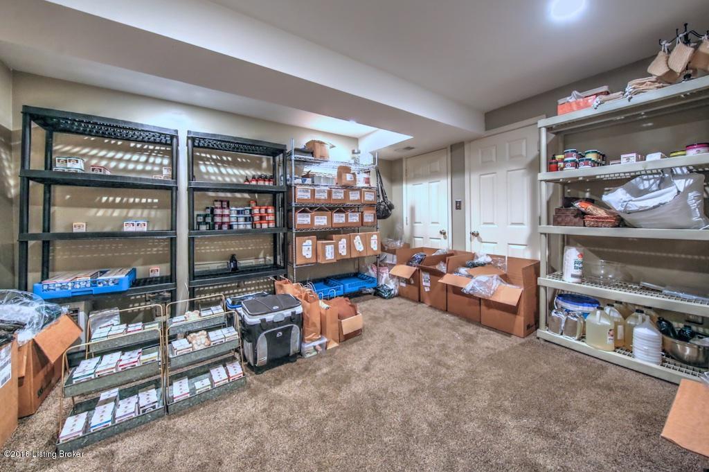 8906 Acushnet Road Louisville, KY 40242 - Photo 28 of 32 8906 Acushnet Rd 9126