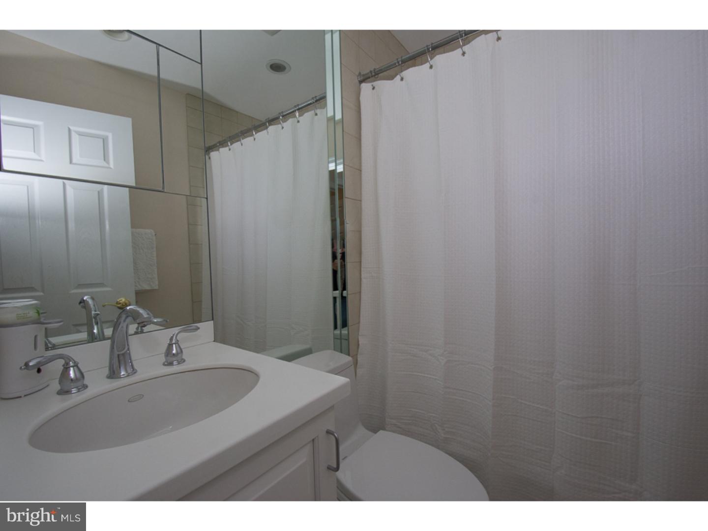 701 Fordham Road Bala Cynwyd, PA 19004 - Photo 15 of 24 Bathroom