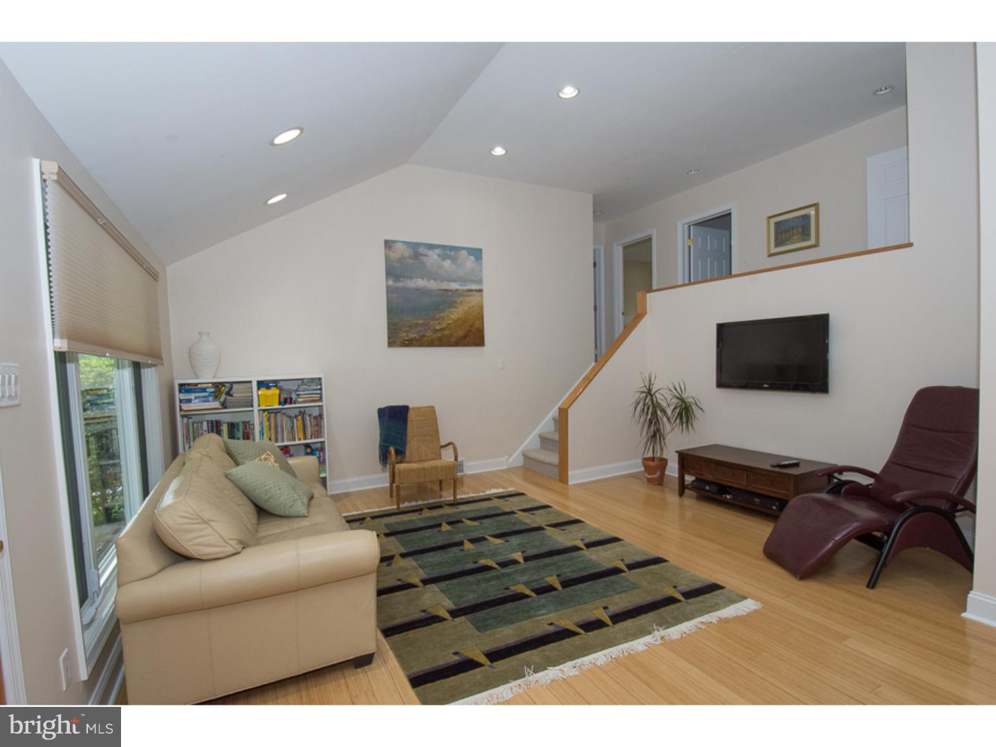 701 Fordham Road Bala Cynwyd, PA 19004 - Photo 7 of 24 Living Room
