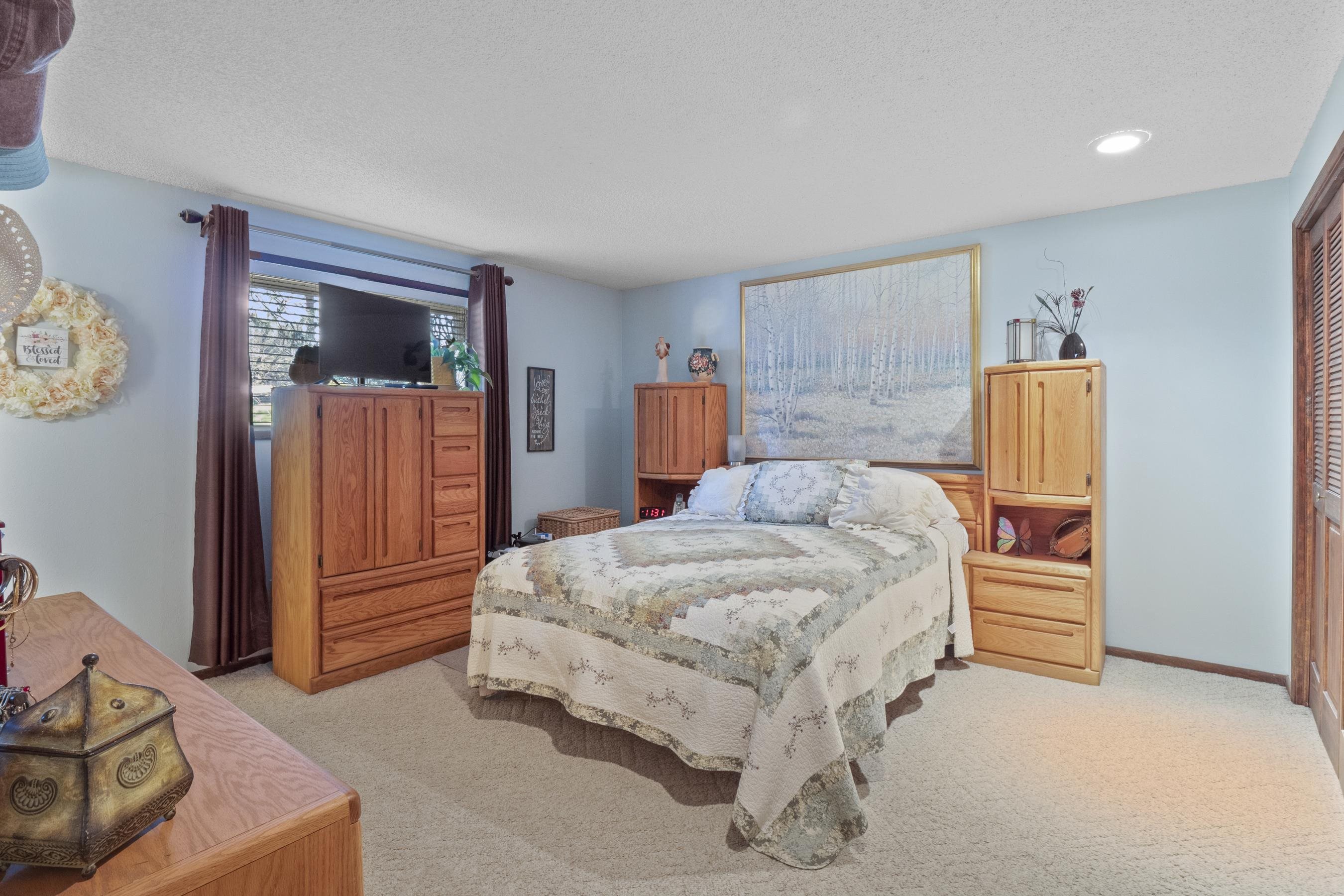 11114 North Astor Road Spokane, WA 99218 - Photo 19 of 47